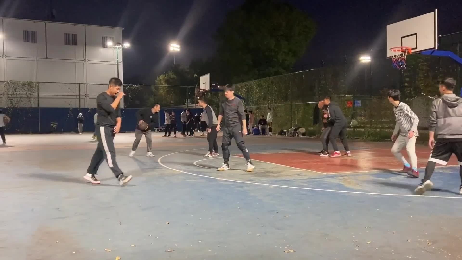 网游篮球小说_篮球网游_网游篮球巨星