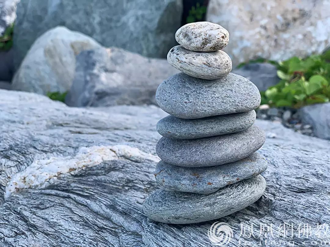 推石头闯关游戏_手机推石块游戏_有一个手机游戏是推石头的