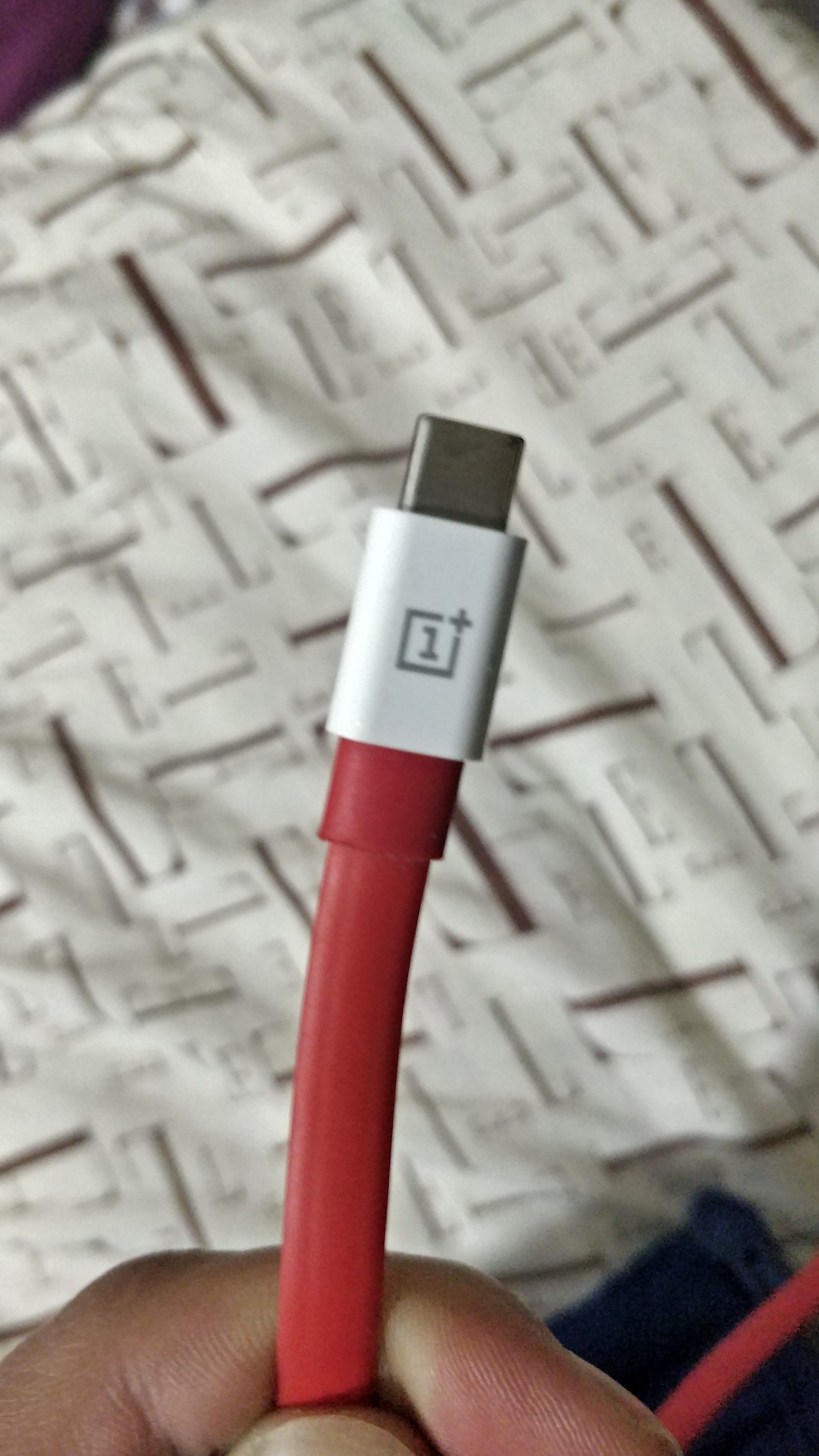 快充能用普通数据线吗_数据充电线_能充电的线就是数据线吗