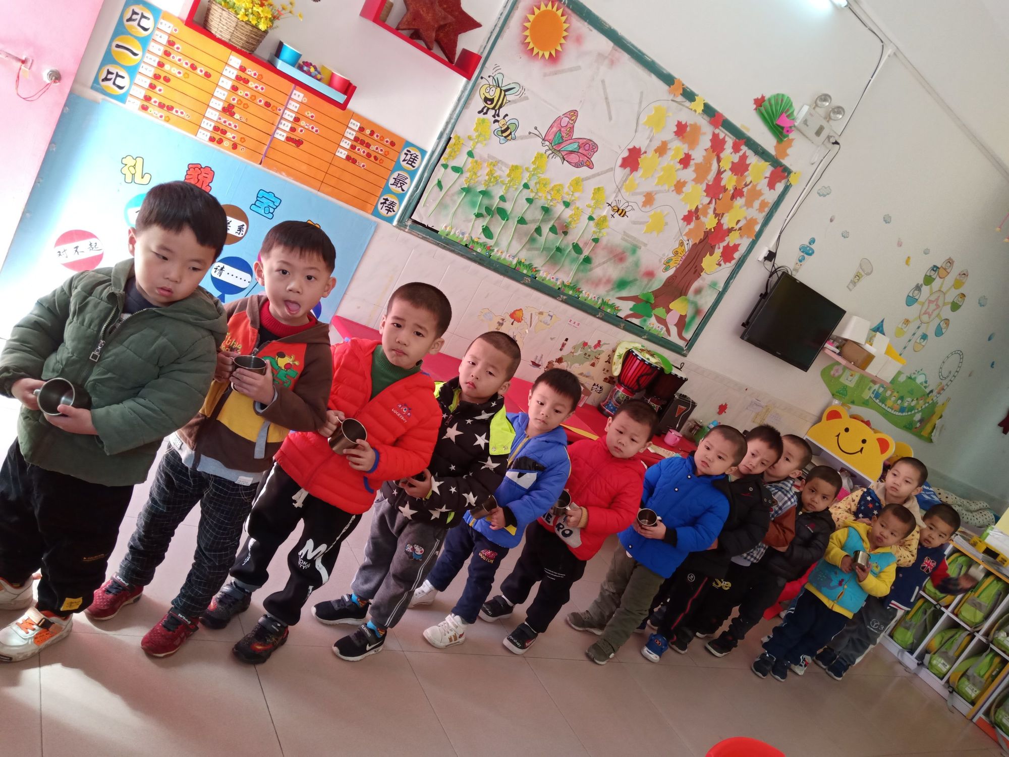 手机游戏登记记录-手机游戏登记：学生学习生活关切