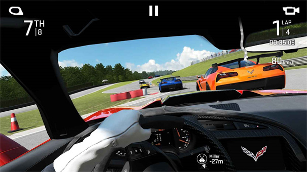 真实赛车手机游戏-速度与激情：互联网世界的极速飙车