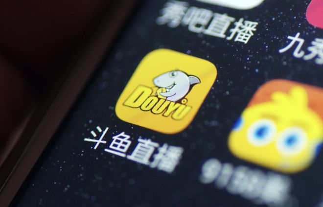 直播按键手机游戏_手机直播游戏按键声很吵观众_按键直播手机游戏推荐