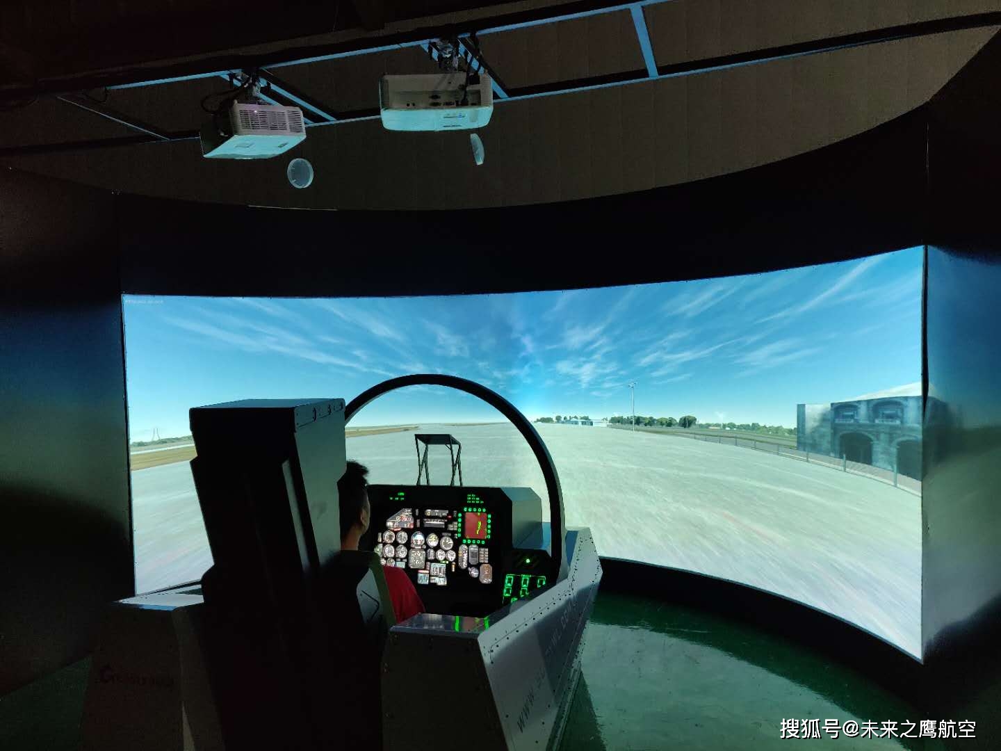 手机下载模拟飞行器游戏_飞行模拟器免费下载_飞行模拟器2020手机下载版