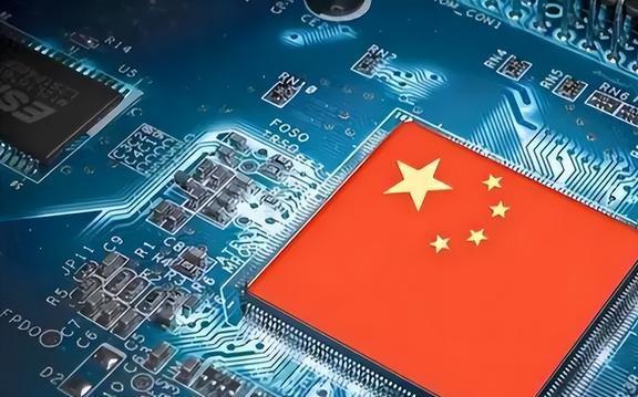 手机游戏国主的疯狂日子：升级、对战与活动的爱恨情仇