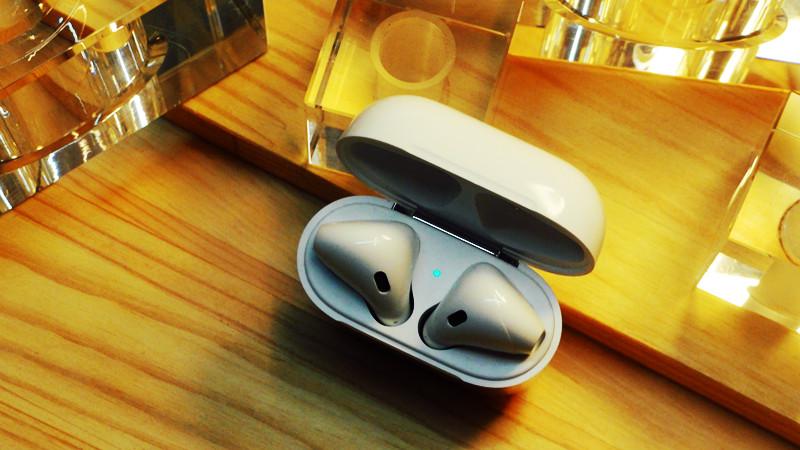 airpods充电时开盖_airpods必须开着盖才能充电_airpods2开盖才能充电